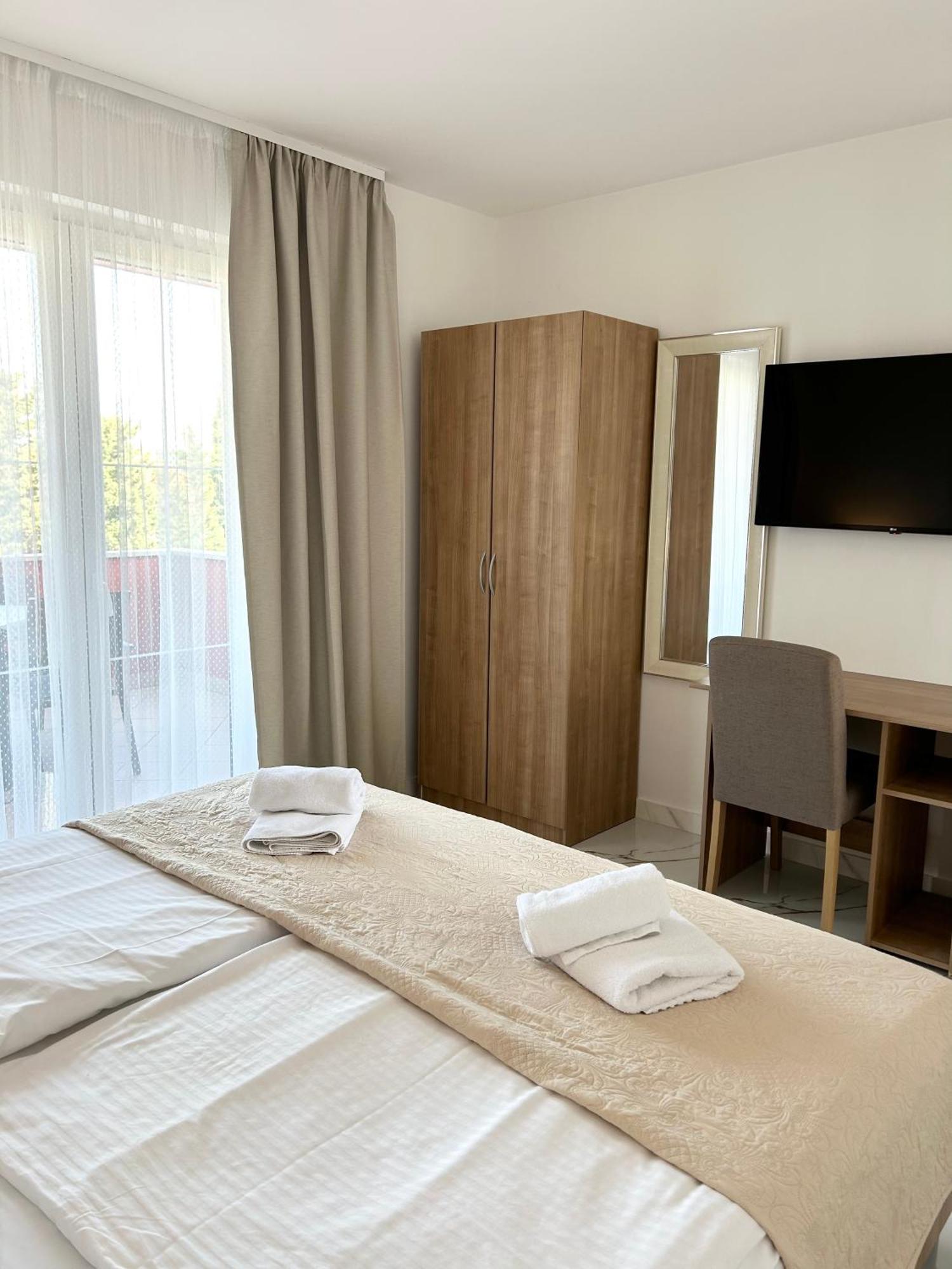 Apartments Mare Punat Exterior foto